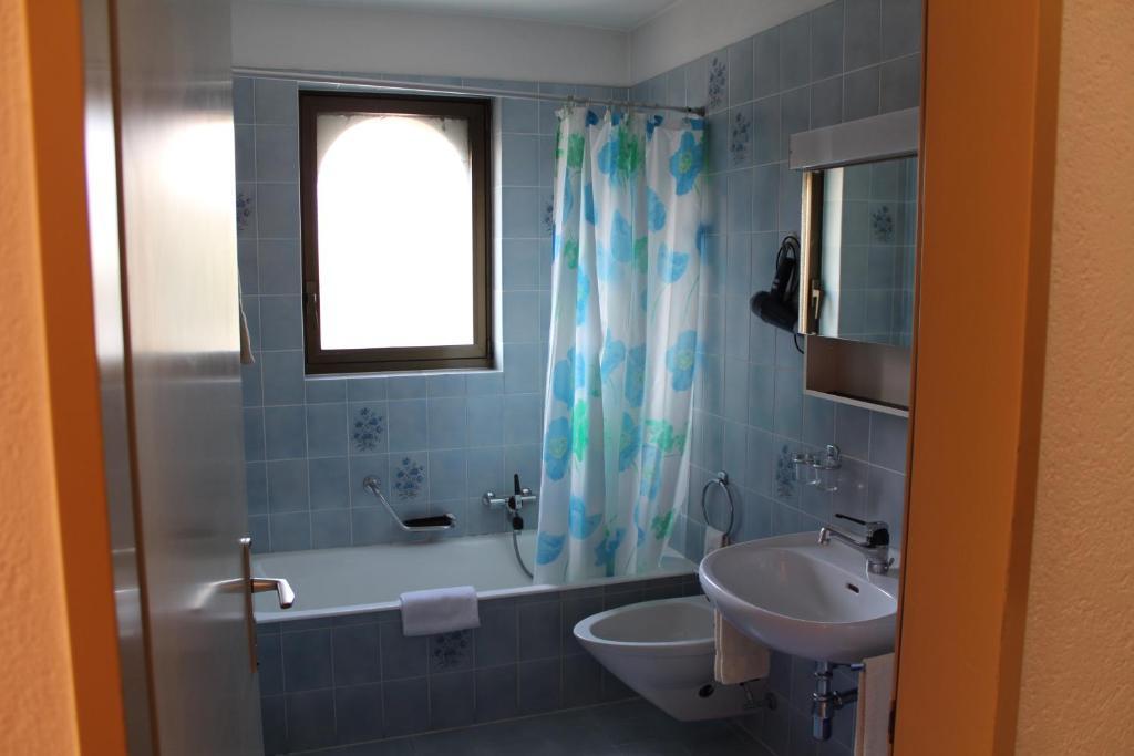 Hotel Elvetico Locarno Szoba fotó