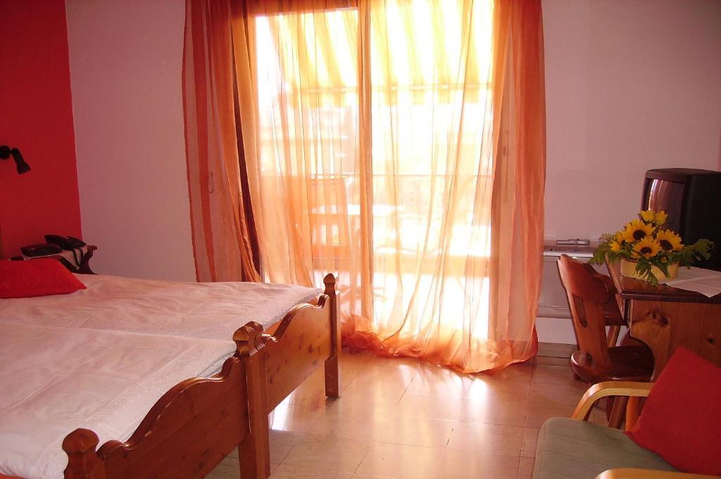 Hotel Elvetico Locarno Szoba fotó